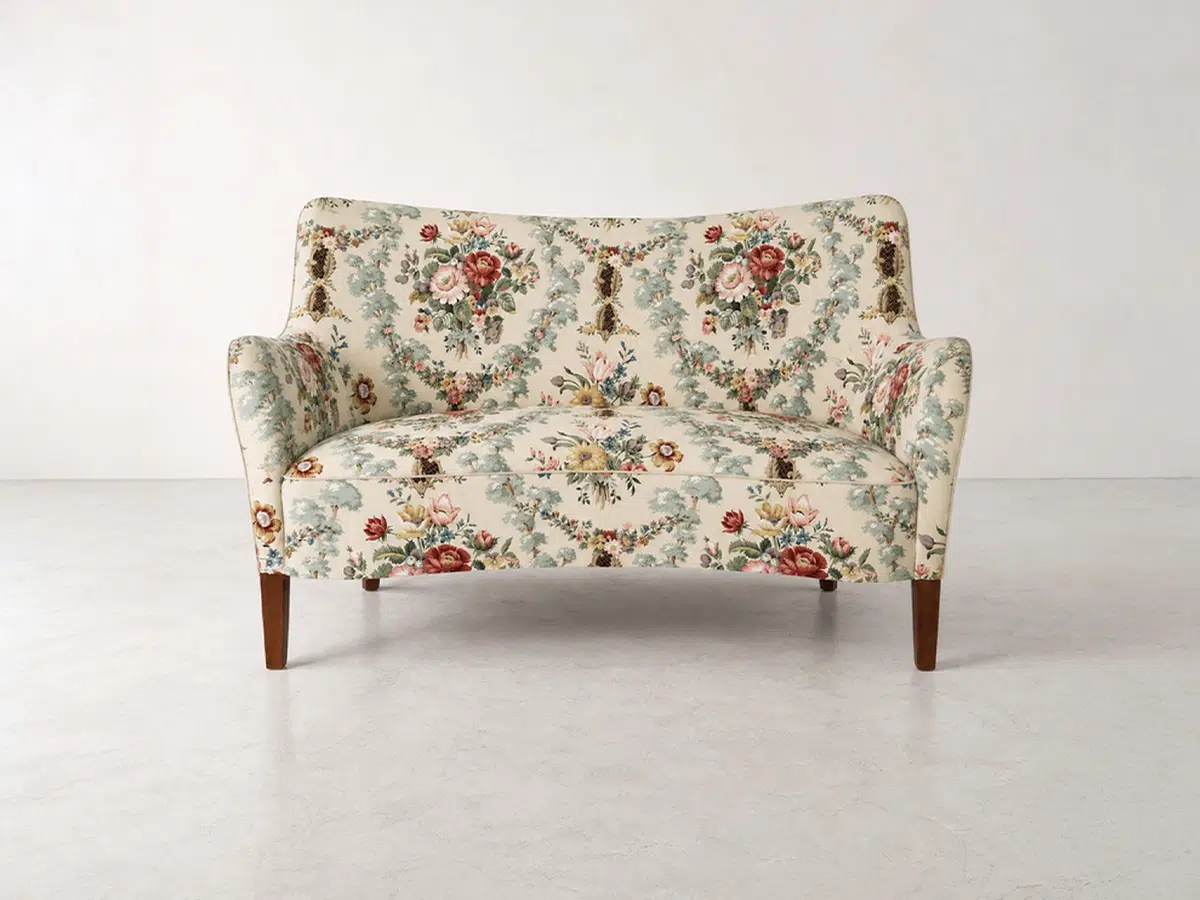Bloom Settee