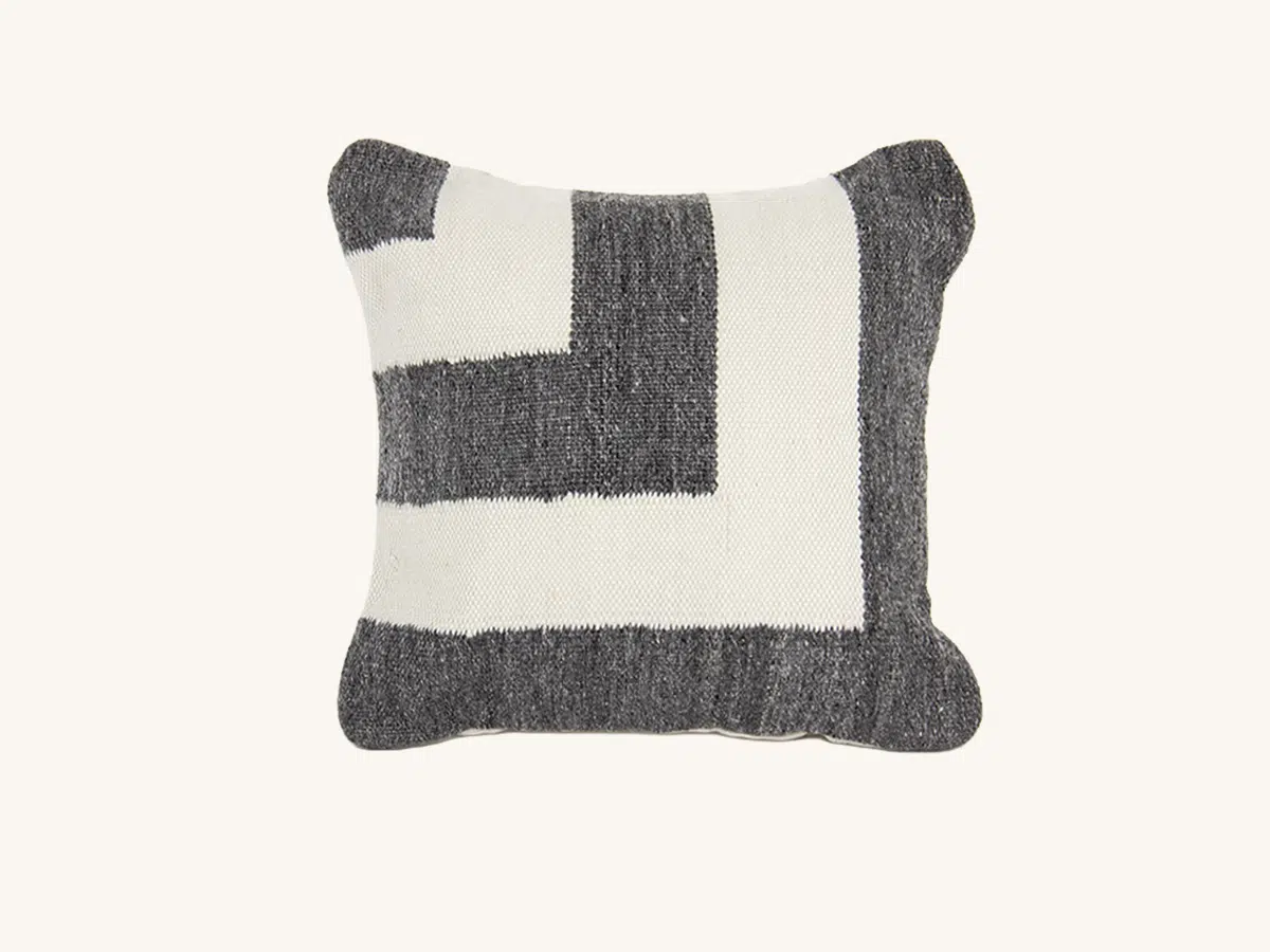 Mazzy Pillow