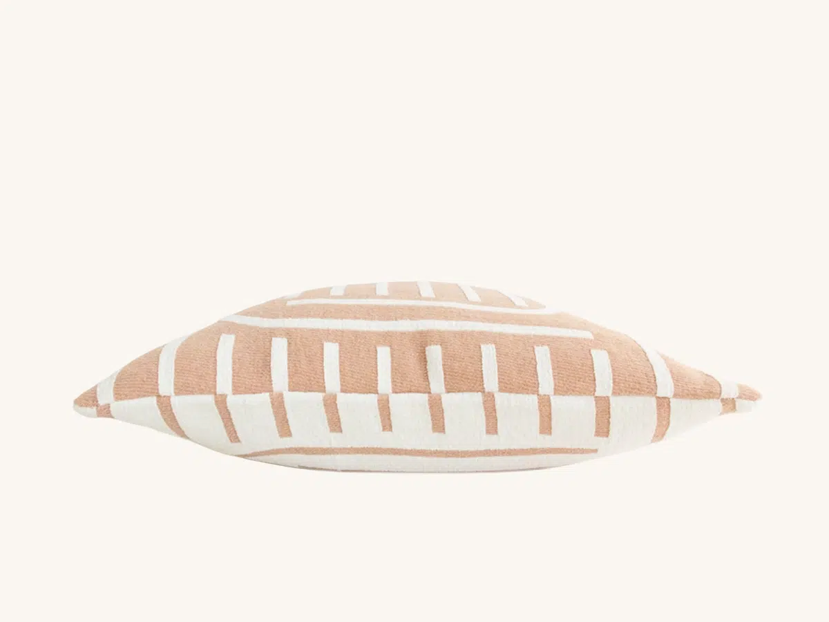 Pathe Pillow