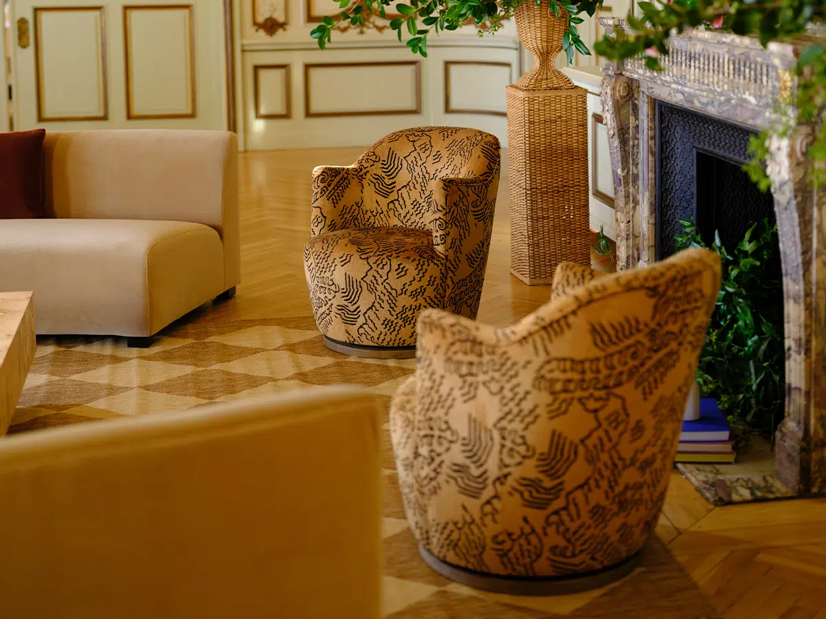 Le Tigre Swivel Chair